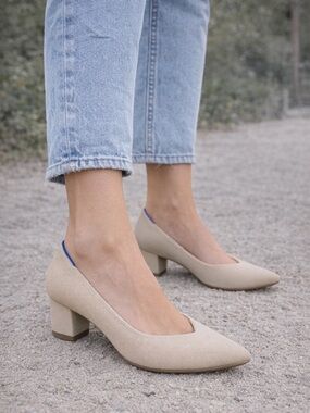 Rothy's The High Point Comfort Heels in Sandstone Womens 10 knit Pointed Toe